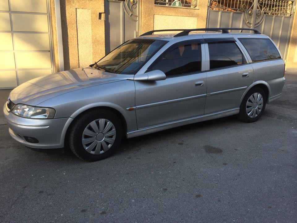 Дефлектори вікон (вітровики) Opel Vectra B Caravan 1995-2002 Cobra tuning O12595