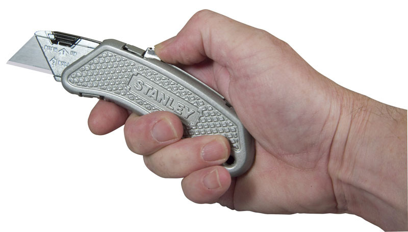 Ніж з висувним лезом 19мм трапеція 135мм Quickslide STANLEY 0-10-812