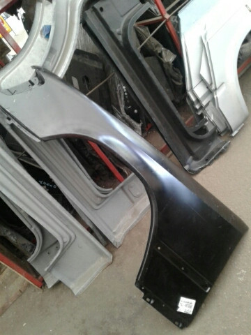 Крило переднє мерседес 124 кузов, фото 1