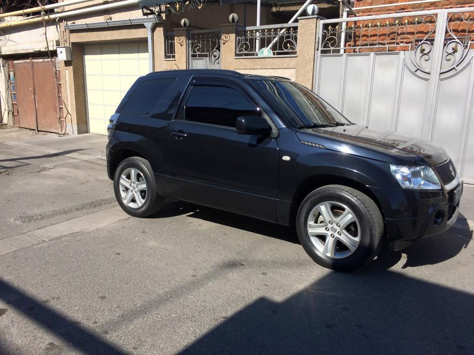 Дефлектори вікон (вітровики) Suzuki Grand Vitara (Escudo) 3d 2005- Cobra tuning S51005