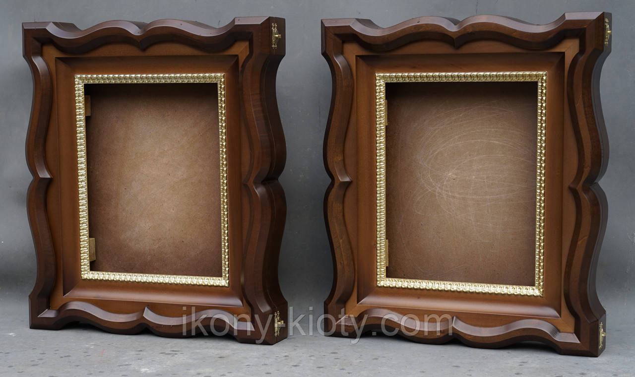 Кіоти фігурні, з дереянными рамами і різьбленими штапиками., фото 1