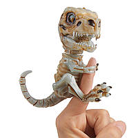 Интерактивный ручной динозавр Костяной скелет Дум Фингерлингс WowWee Untamed Skeleton T-Rex Fingerlings 3981