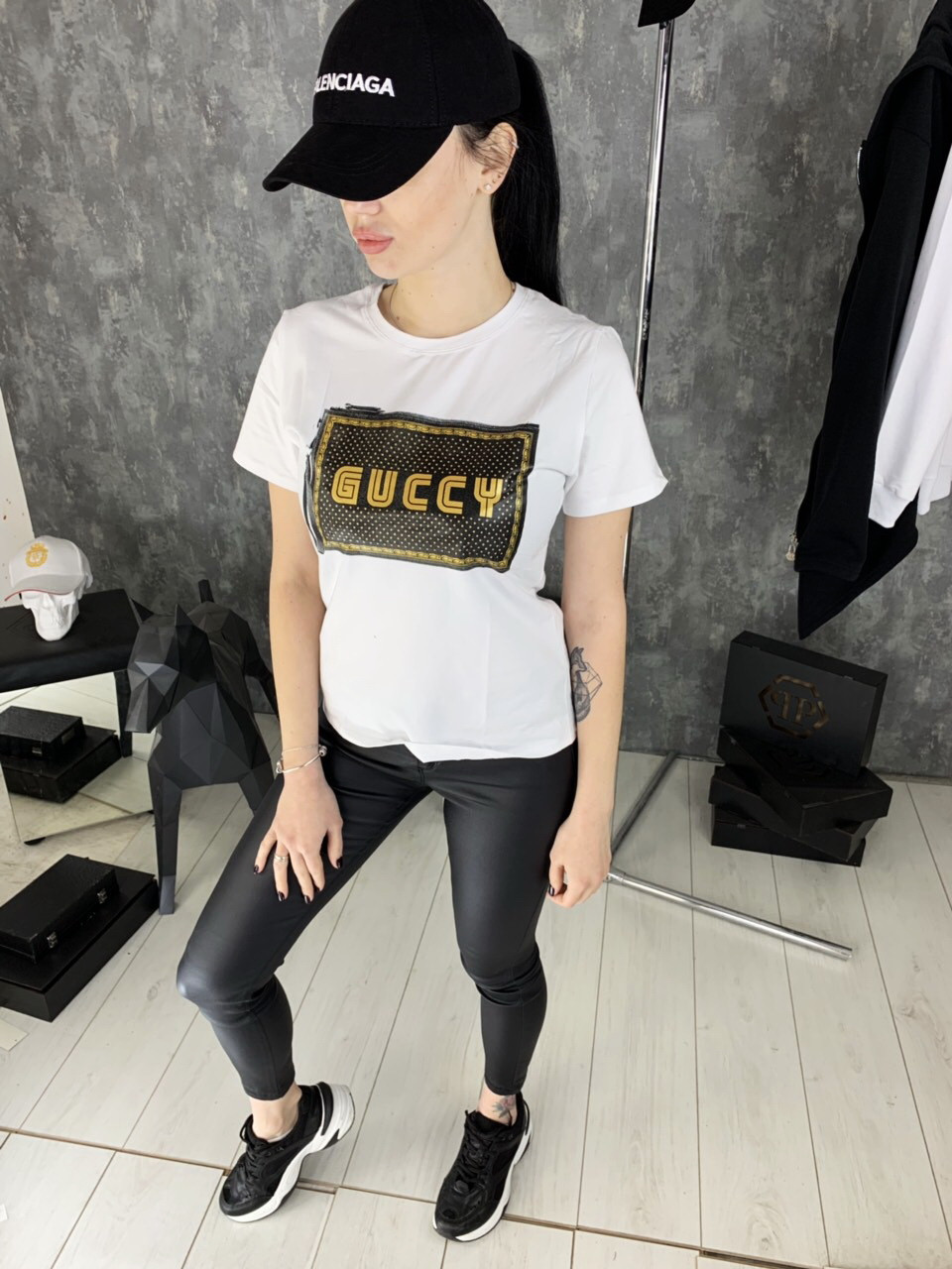 Футболка жіноча Gucci R444 біла