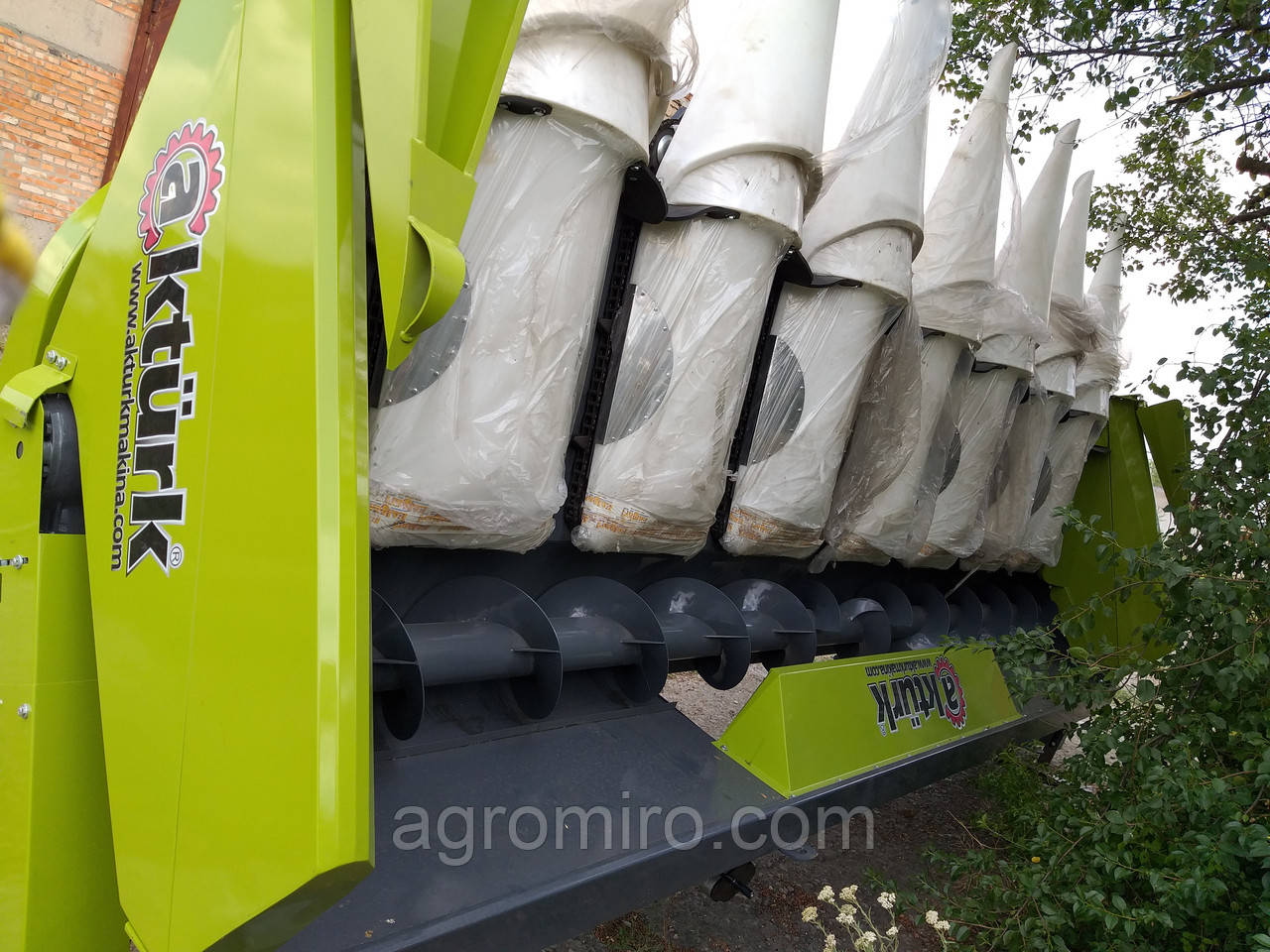 Жатка для уборки кукурузы для комбайна Лексион Lexion - фото 1 - id-p1011303240