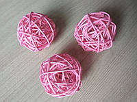 Шарики ротанговые розовые для декора и рукоделия 5см (Шарики из ротанга)