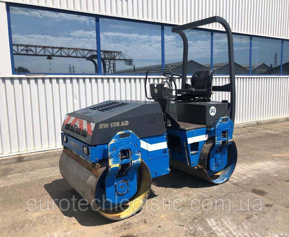 Комбінований каток Bomag BW 138 AD.
