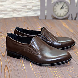 Чоловічі класичні шкіряні туфлі, колір коричневий
