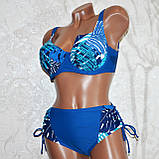 48 розмір, об'єм 80F, 80GG. Стильний жіночий купальник на великі груди, синій із пальмовим листям, фото 2