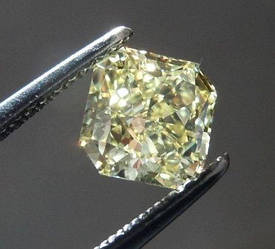 Муассаніт радіант жовтий 1.6 ct 6.5 х 6.5 mm