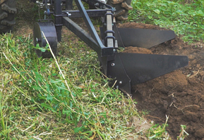 Плуг двохкорпусний для мінітрактора