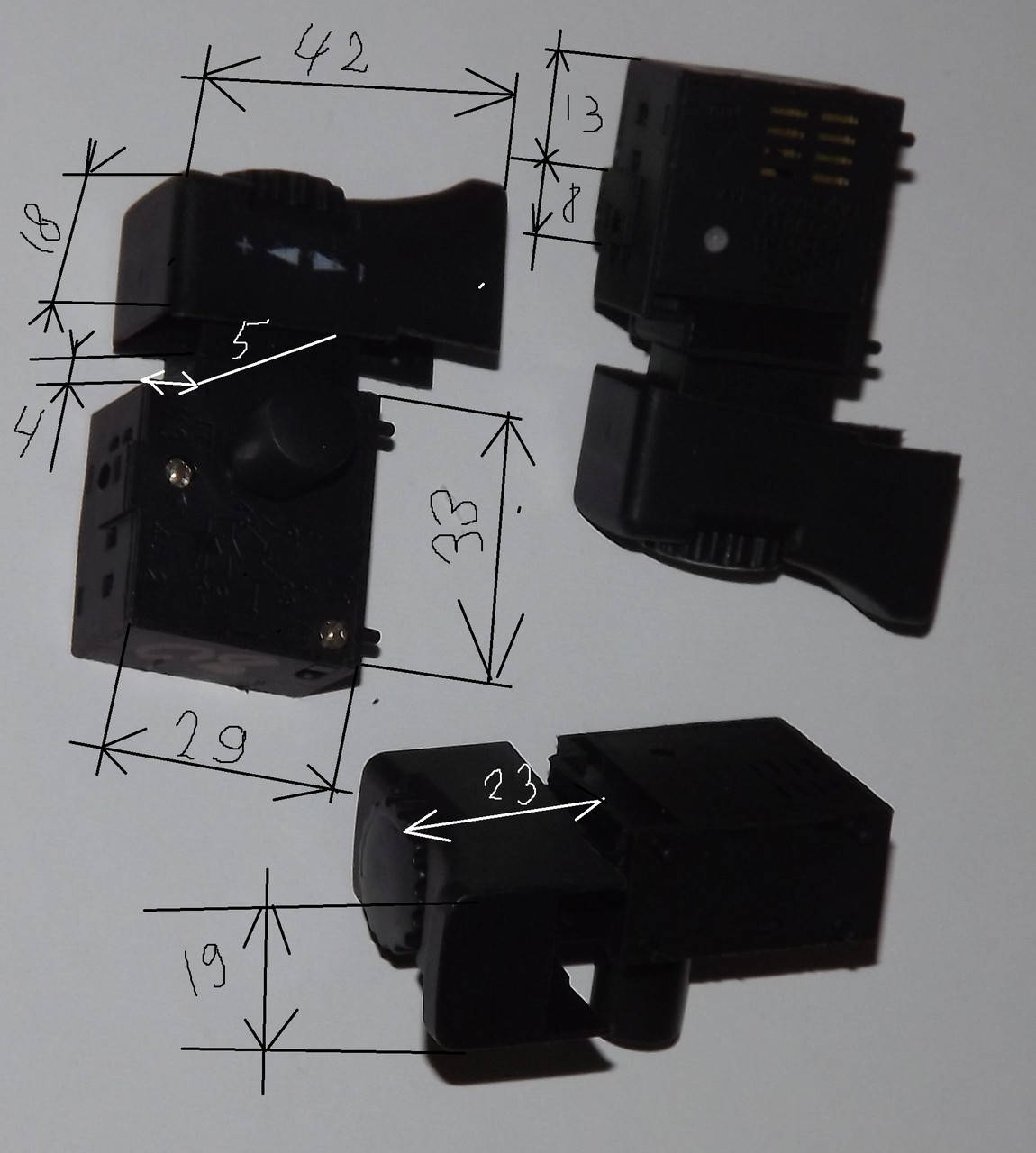 

Кнопка на болгарку DWT УШМ ДВТ FA 2-6 /1 BEK