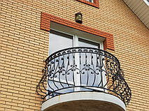 Кованые перила на балкон 4