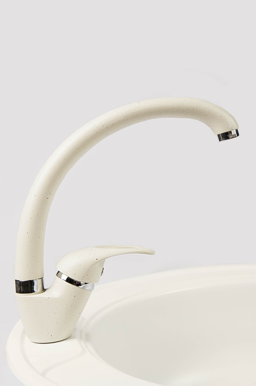 Змішувач Haiba