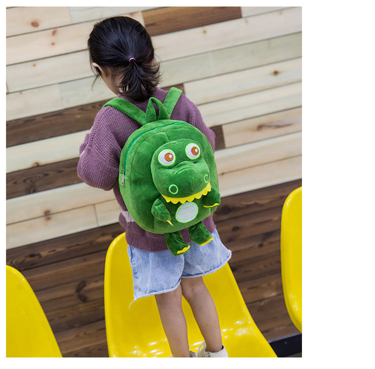 Дитячий плюшевий рюкзак Крокодил у садок