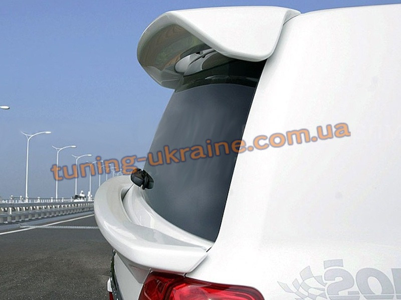 Задній спойлер на Toyota Land Cruiser FJ200, фото 1