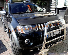 Захист переднього бампера кенгурятник високий без напису (нерж.) D70 на Mitsubishi L200 2012+