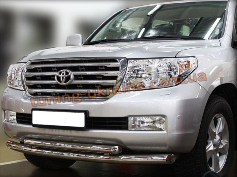 Захист переднього бампера труба подвійна D60-42 на Toyota Land Cruiser 200 2007-2012