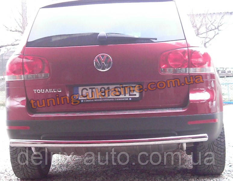 Захист заднього бампера труба пряма D60 на Volkswagen Touareg 2003-2010