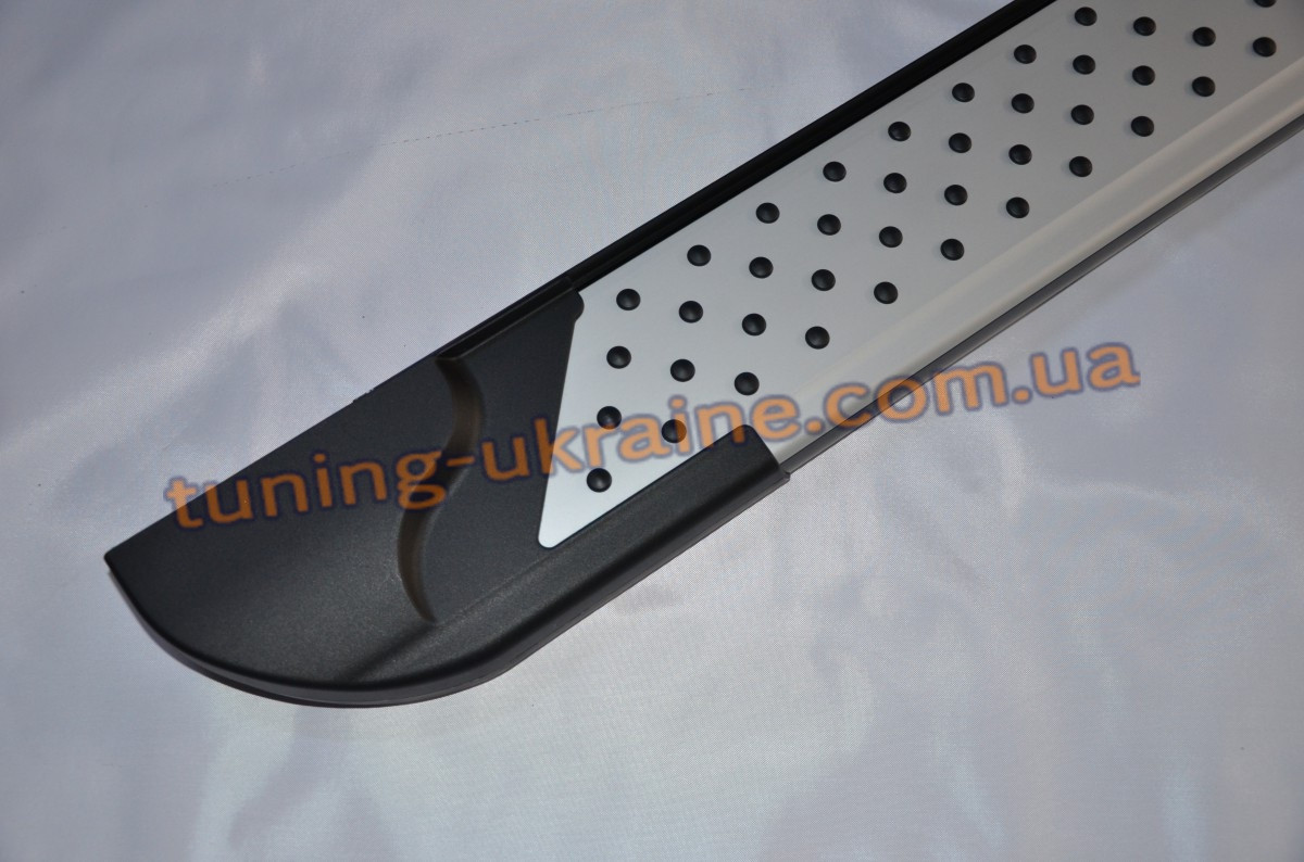 Бічні майданчики з алюмінію Allmond для Toyota RAV4 2015