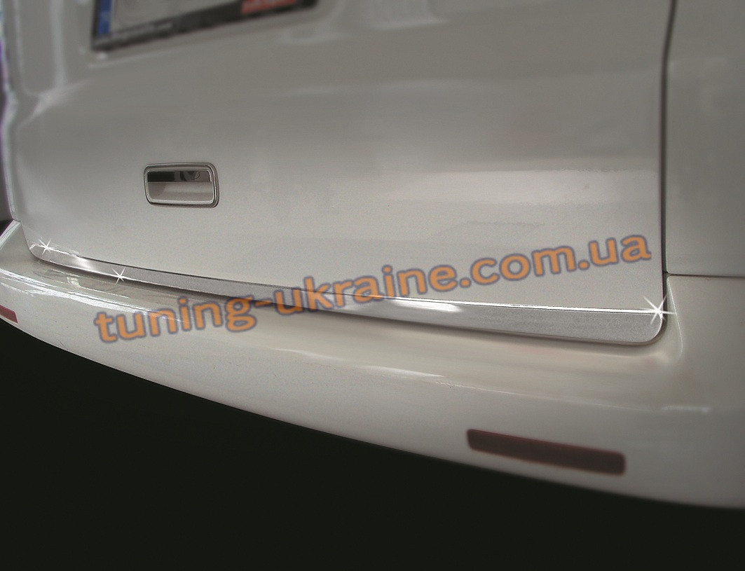 Кромка на багажник Carmos на Volkswagen Caddy 2004-2010