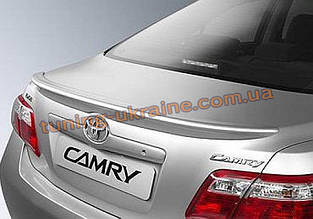 Спойлер на кришку багажника з ABS пластику на Toyota Camry XV40 2006-2011