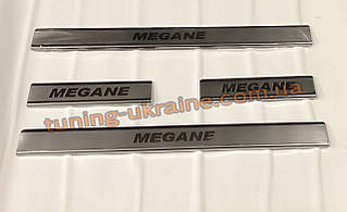 Хром накладки на пороги напис гравіюванням для Renault Megane 2 2002-2009