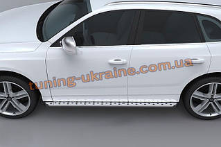 Бічні майданчика на Audi Q5 2008-2012