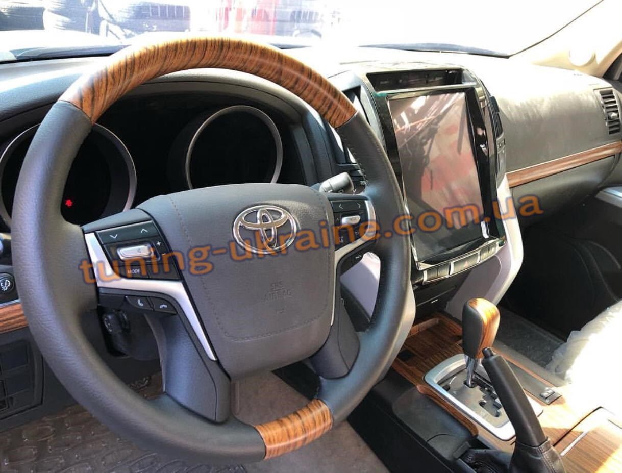 Кермо дизайн 2018года на Toyora Prado 150 2009-2013