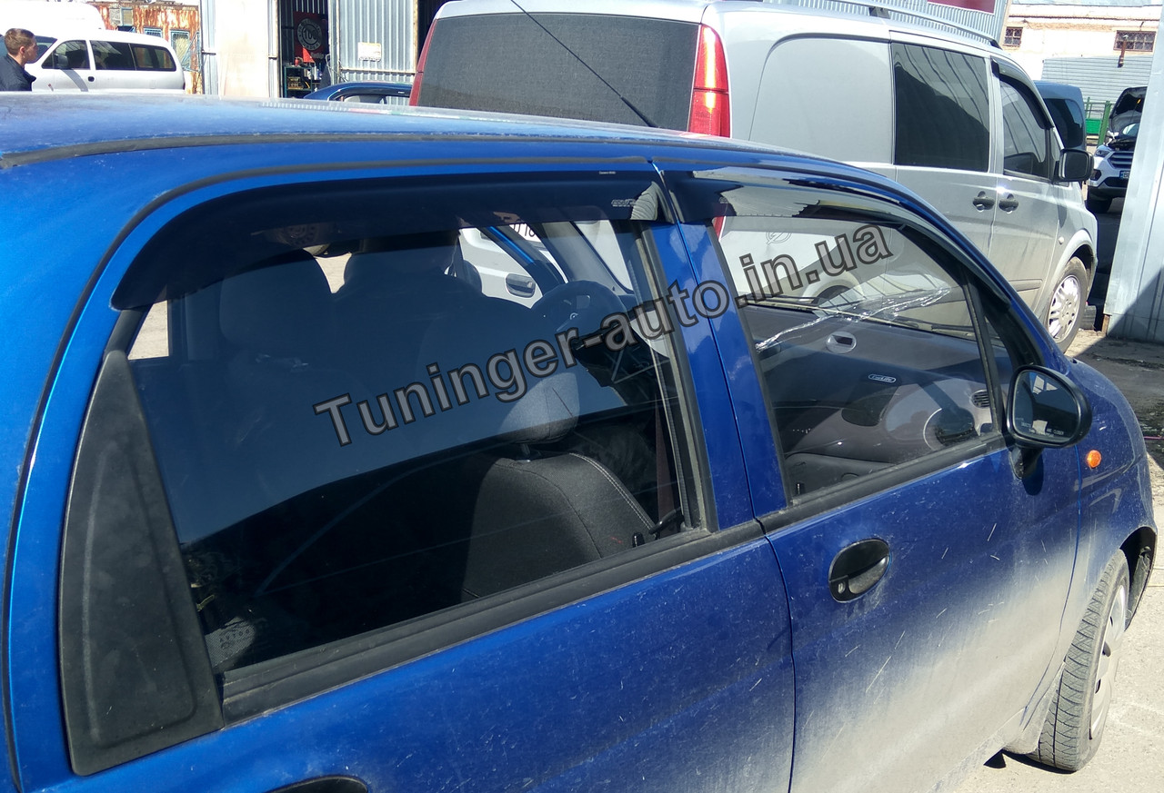 Вітровики, дефлектори вікон Chery QQ 2003-2012 (Anv)