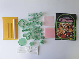 Набір вирубок для мастики Кондитерський набір для виготовлення квітів 32 штуки