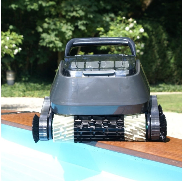 Робот пилосос для басейну AquaViva 7320 Black Pearl з бічними щітками