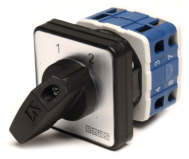 Перемикач полюсів реверсивний 1-полюсний (1-2) 10А, фото 1