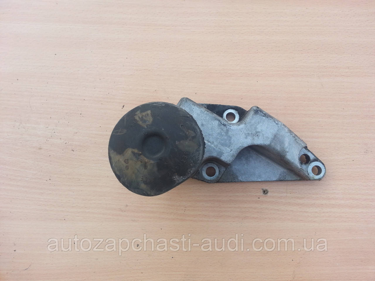 Передня подушка двигуна abc 2.8 aah Audi 100 A6 C4 91-97г, фото 1