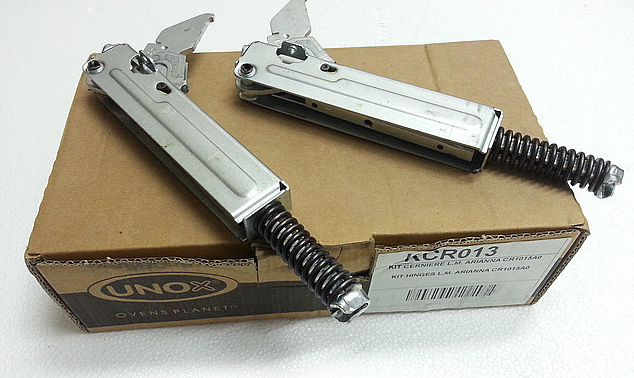 Комплект петель CR1015A (KCR13) для печей Unox XF130/133/135