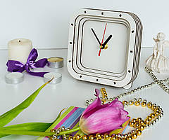 Квадратний годинник Настільний годинник Годинник білий 15 см Годинник квадратний Годинник із чорними стрілками Годинник для жінки