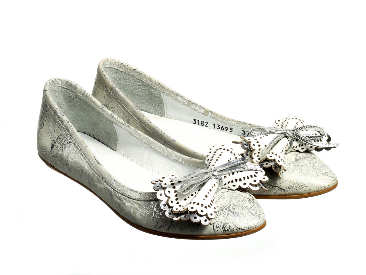 Балетка Etor 3182-1-790 білий