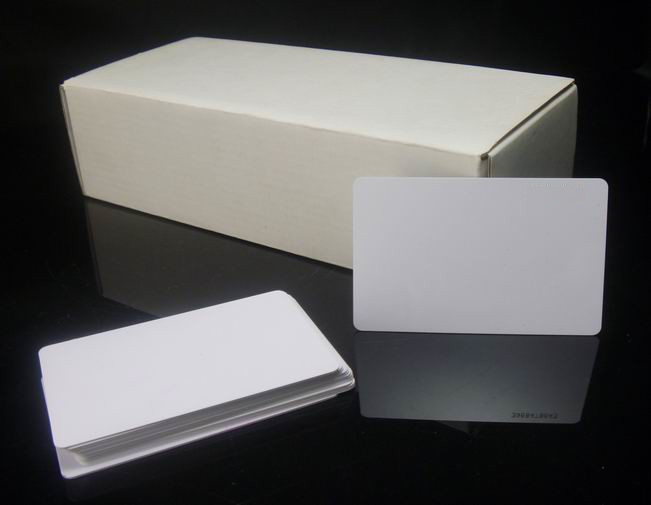 Бесконтактная карта EM-Marine ISO тонкая 125 кГц под печать ОПТ, цена ...