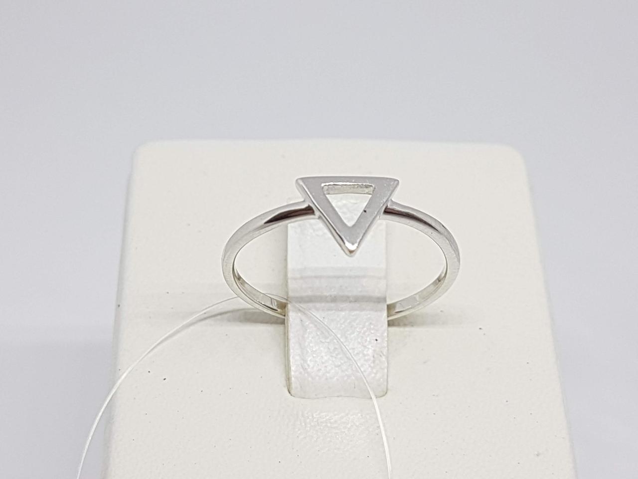 Срібне кільце Трикутник. 901-01188 17