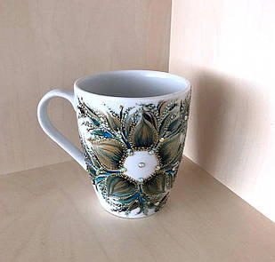 Чашка біла керамічна з авторським розписом ручної роботи "Квітка папороті"