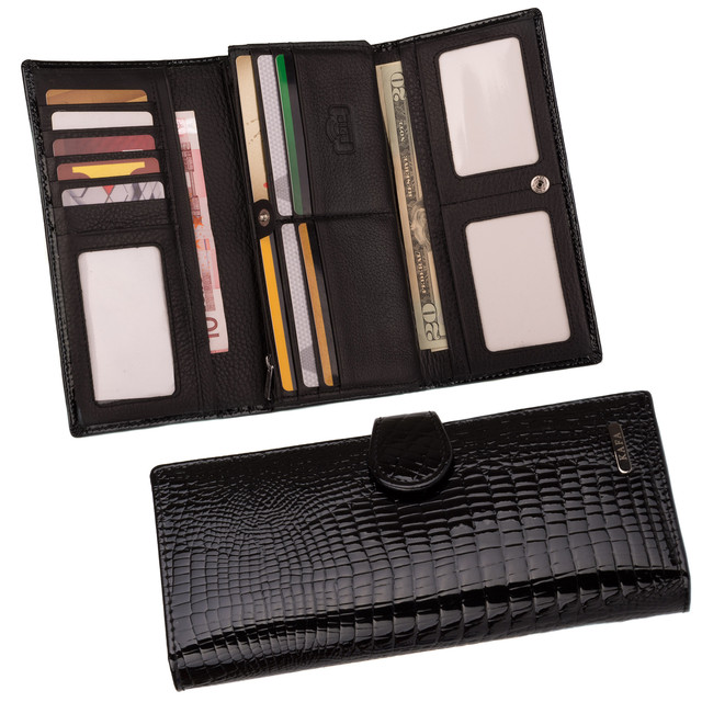 черный лаковый кошелек