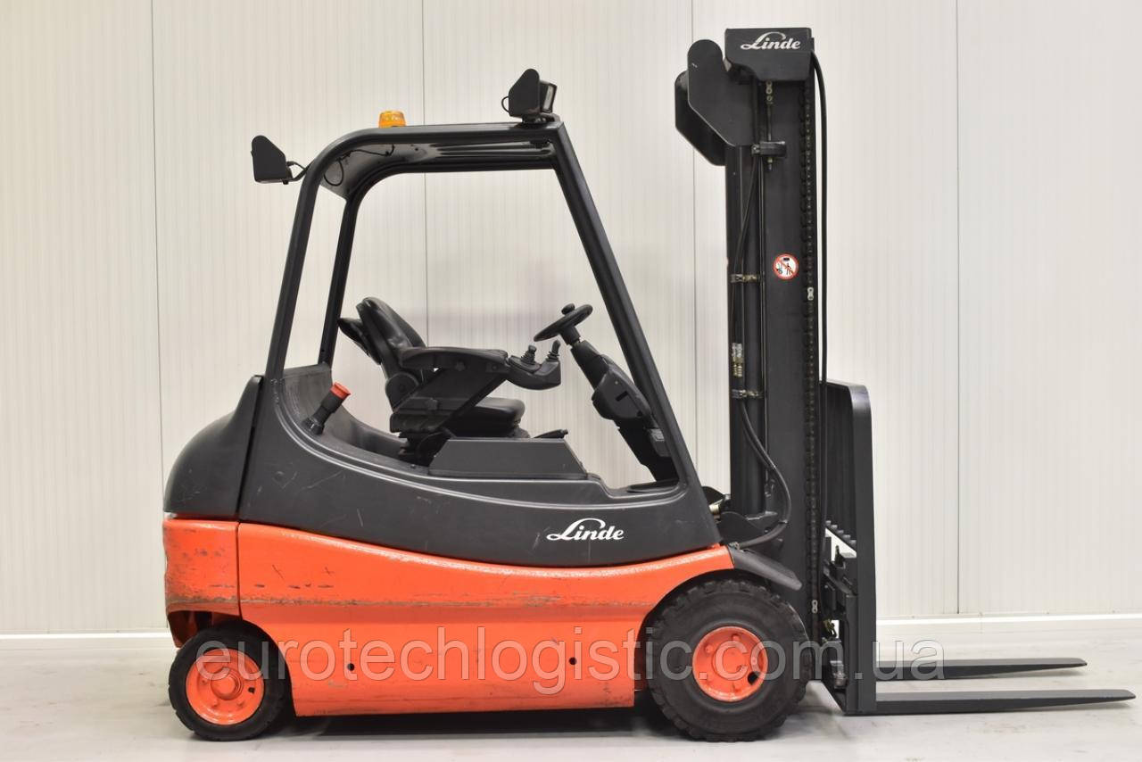 Вилковий навантажувач Linde E 25/02.