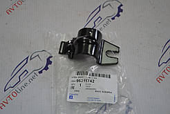 Скоба кріплення стабілізатора Нубіра (1) J100; GM, Південна Корея