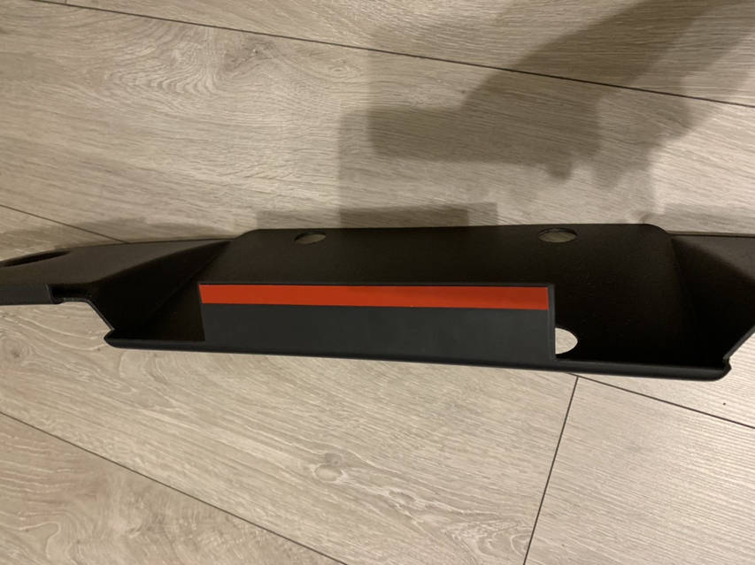 1909260329_w1280_h640_bmv-e34-