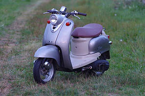 Скутер Yamaha Vino (сірий) 2Т