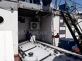 кондиционер установлен на барже