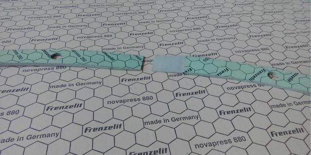 Складова прокладка під скіс