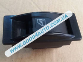 Кнопка стеклоподъемников Тойота /