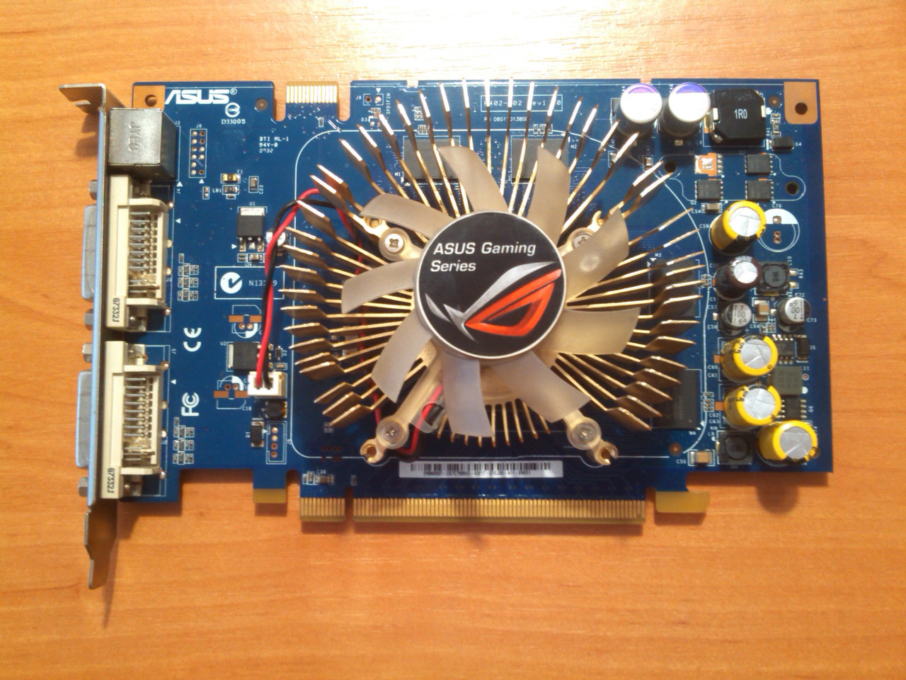Asus 8600 GT 256MB 128bit GDDR3 PCI-E Гарантія!