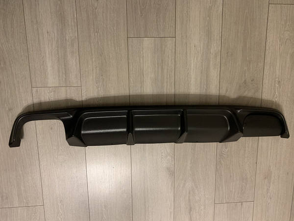 Задний диффузор BMW g11