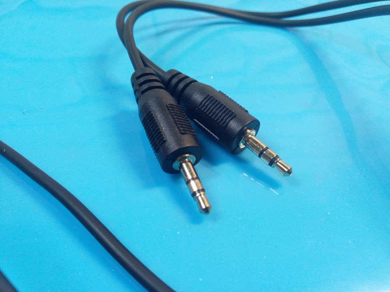 Аудио кабель AUX , штекер 3.5 jack стерео - штекер 3.5 jack стерео ...